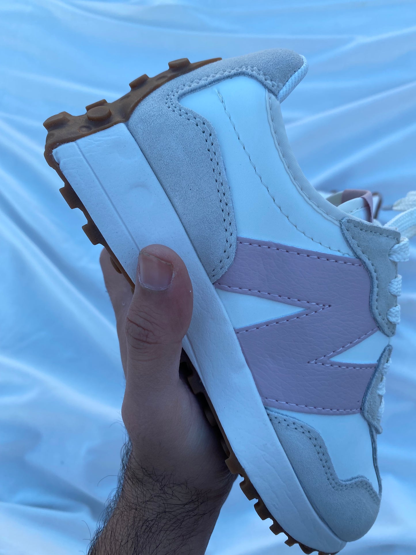 New Balance 327 Pink