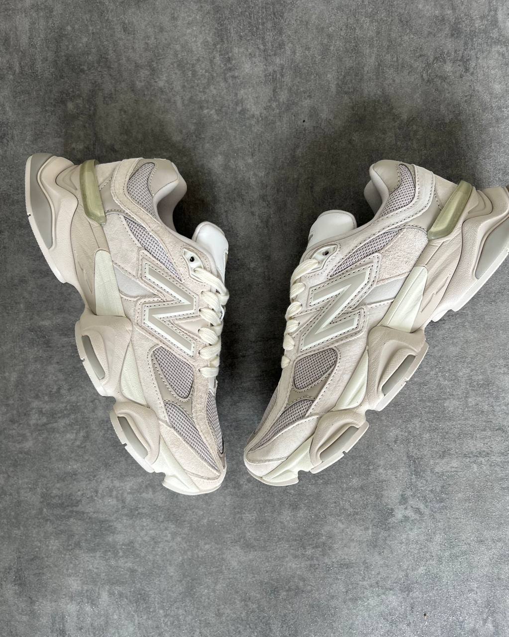 New Balance 9060 Moonbeam