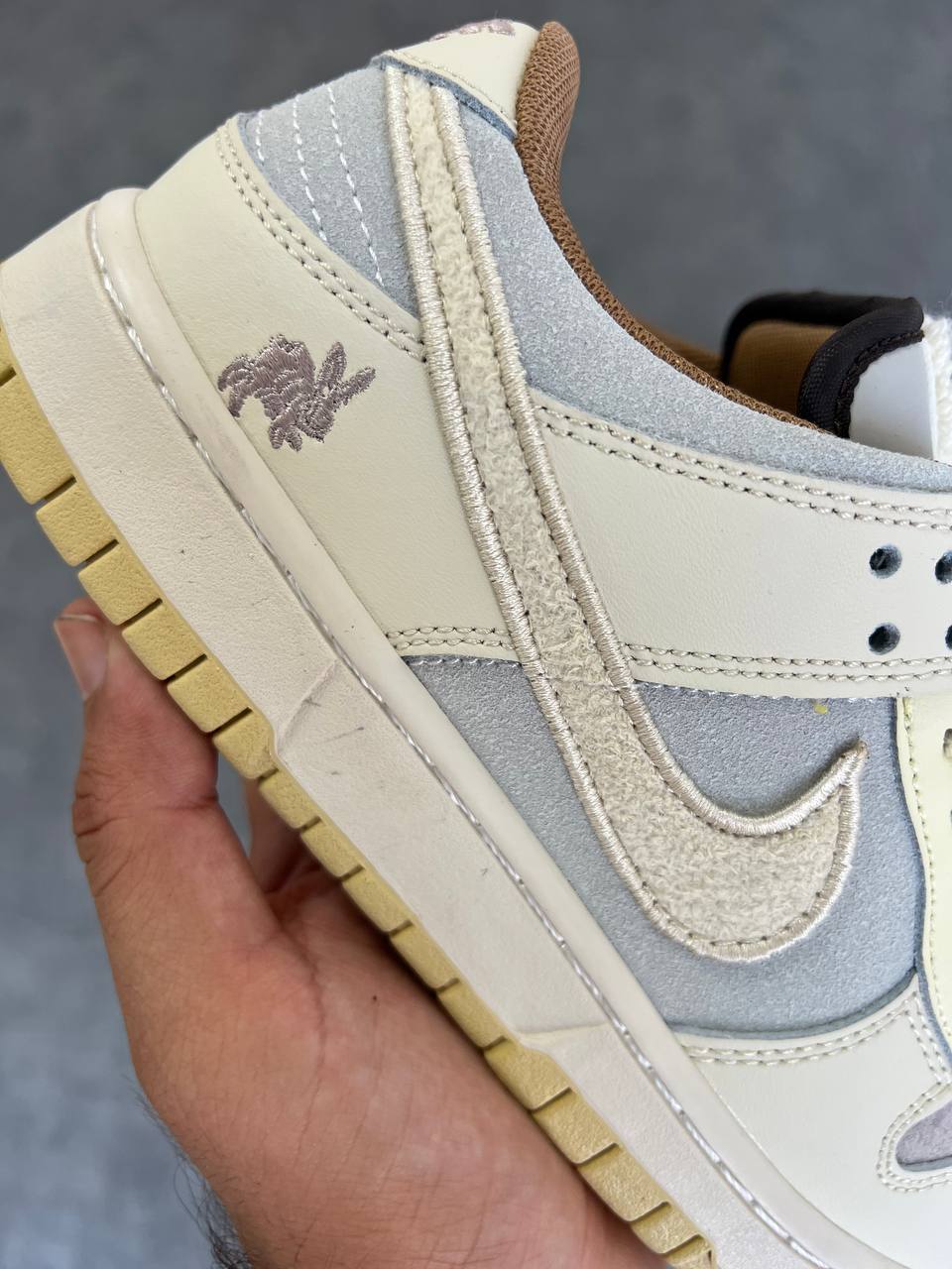 Dunk Low Rabbit