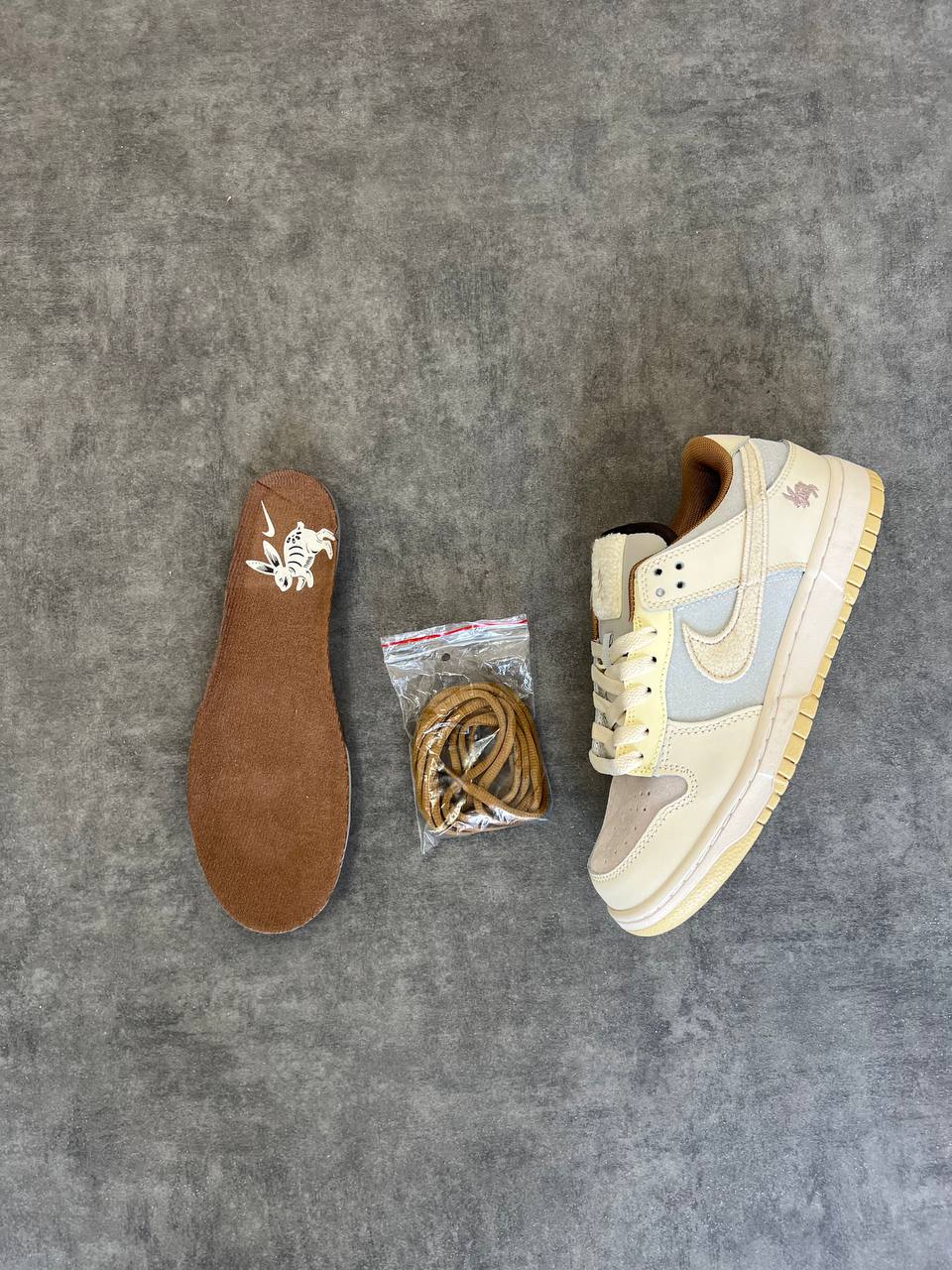 Dunk Low Rabbit