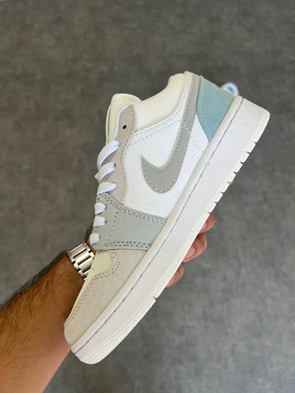 Jordan 1 Low Paris