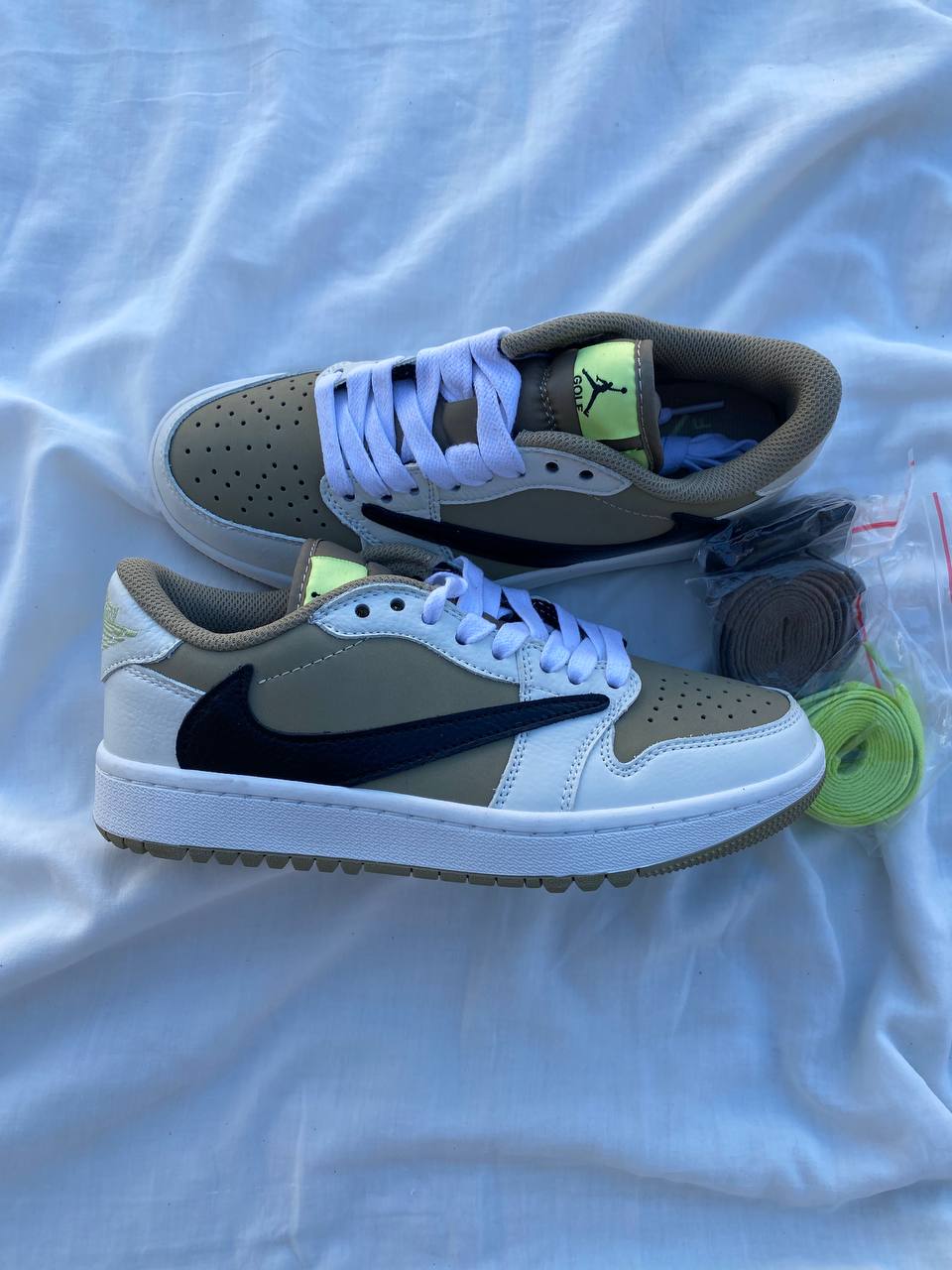 Jordan 1 x Travis Scott Golf